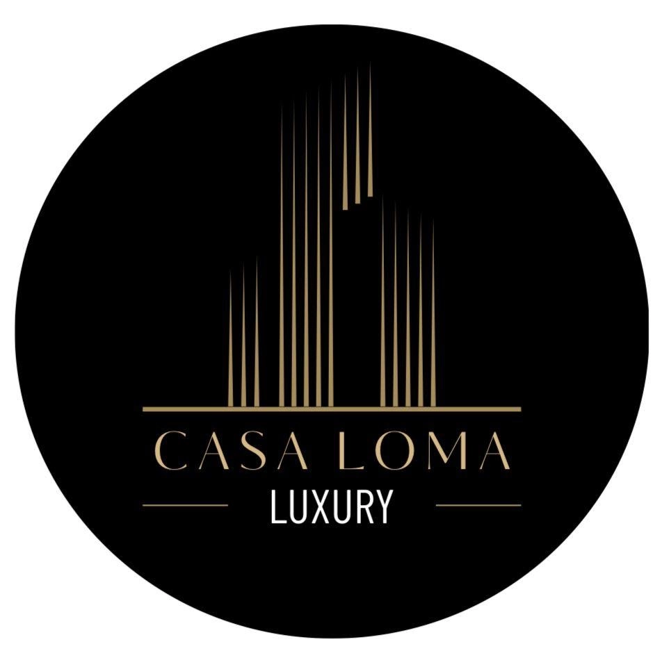 Luxury Proyects Sas · Casa Loma Luxury · Constructora residencial alta gama elegancia innovación · Crowdfunding JM